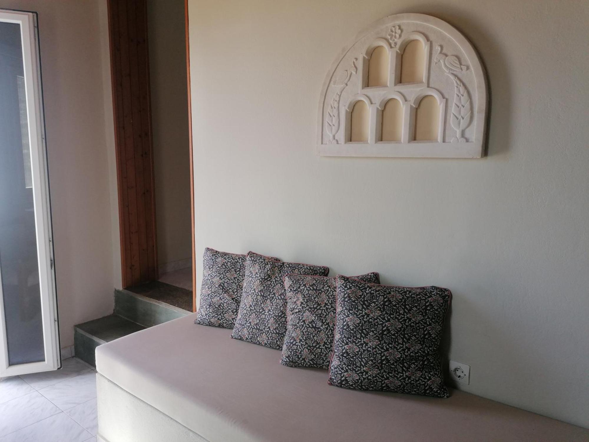 Myrtia Appartement *